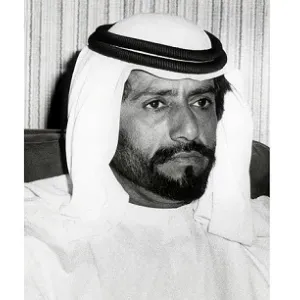 رئيس الدولة ينعى الشيخ طحنون بن محمد آل نهيان: فقدنا برحيله أحد رجالات الوطن الأوفياء