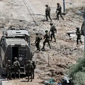 إسرائيل تقر توسيع العملية العسكرية في رفح