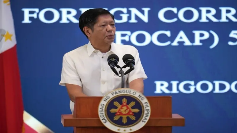 الرئيس الفلبيني يقول إنه لن يسمح للجيش الأمريكي بالوصول إلى معسكرات محلية إضافية