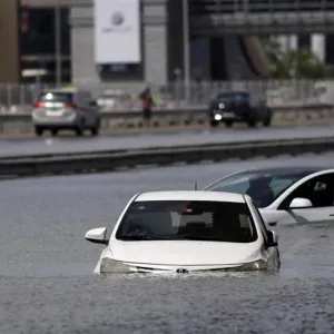"قانون ووثيقة" يتناولان تعويض السيارات المتضررة من الأمطار … تعرف عليهما