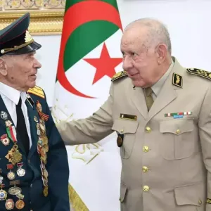 "الجزائر ممتنة لكل من وقف إلى جانبها"