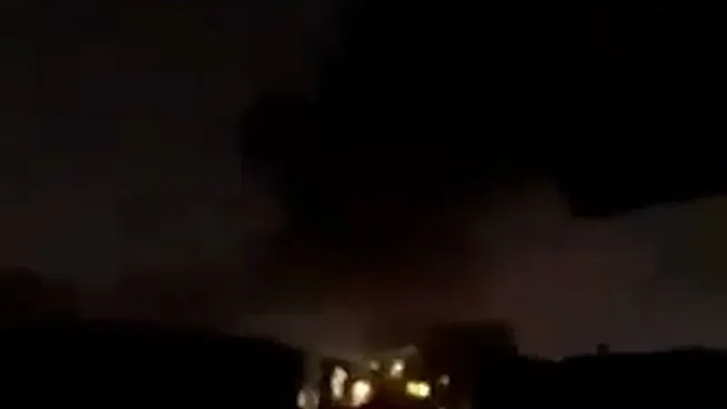 #عاجل.. تقارير إعلامية تفيد بسماع عدة انفجارات في #أصفهان وسط #إيران  #سوشال_سكاي