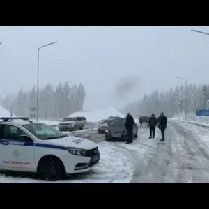 شاهد: الظلام يخيم على عشرات الآلاف بسبب هطول كثيف للثلوج في روسيا
