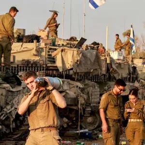 الجيش الإسرائيلي يفصل رفح شرقا وغربا ويأمر السكان بالإخلاء