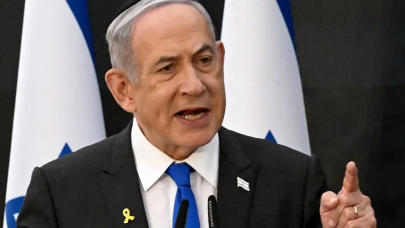 نتنياهو يتبادل انتقادات "لاذعة" مع أعضاء حكومته بشأن "صفقة المحتجزين في غزة"