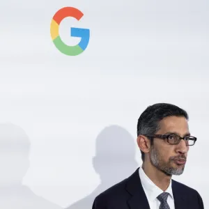 شركة  Google تسرح مئات الموظفين وتنقل بعض المناصب إلى الهند والمكسيك