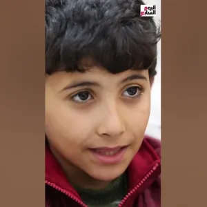 كلامه يقـ طع القلب .. طفل فلسطينى يحكى عن معاناته مع الجوع  فى رحلة العودة من فلسطين