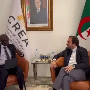رئيس مجلس التجديد الاقتصادي الجزائري يستقبل نائب رئيس البنك الدولي