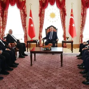 أردوغان يبحث تطورات غزة مع رئيس المكتب السياسي لـ"حماس" في إسطنبول