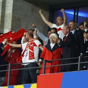 أردوغان يهاجم قرار إيقاف لاعب المنتخب التركي ديميرال