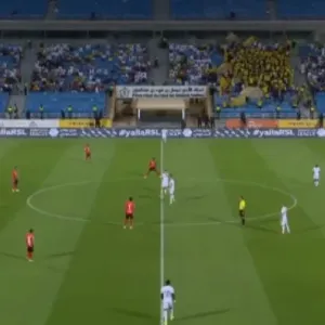 تغطية مستمرة لأحداث مباراة " الرياض 0 - النصر 1 " في الدوري