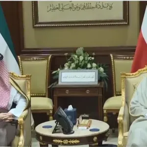 أمير الكويت يستقبل وزير الخارجية خلال زيارته الرسمية للبلاد