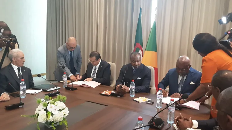 الجزائر والكونغو: التوقيع على مذكرة تفاهم في مجال المحروقات