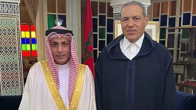القنصل العام لمملكة البحرين يحل بالعيون