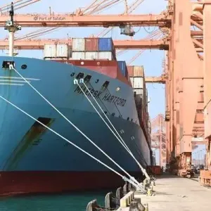 ميناء صلالة يحقق المركز الثاني في تصنيف الكفاءة العالمية للعام الثالث على التوالي
