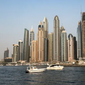 الإمارات تطلق "الإقامة الزرقاء" طويلة الأمد