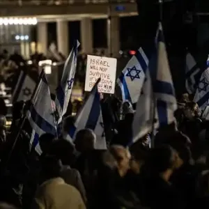 آلاف الإسرائيليين يطالبون بحل الكنيست وإجراء انتخابات مبكرة