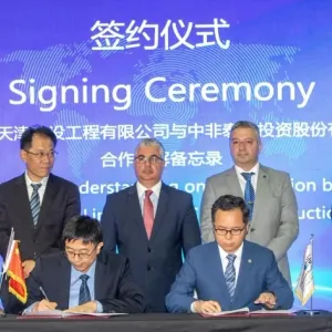 توقيع عقود مشروعين صينيين جديدين بالمنطقة الاقتصادية لقناة السويس