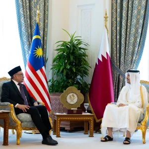 رئيس مجلس الوزراء وزير الخارجية يستقبل رئيس وزراء ماليزيا