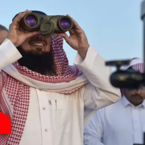 السعودية تدعو لتحري هلال شوال.. فما علاقة الكسوف الكلي بموعد عيد الفطر؟ - أخبار الشرق