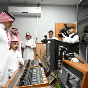 رحلة الوزير إلى مقرات الإذاعة والتلفزيون في المسجد الحرام: لمحة وراء الكواليس