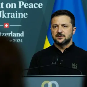 زيلينسكي في ختام قمة أوكرانيا: روسيا غير مستعدة "لسلام عادل"