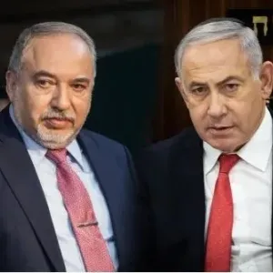 ليبرمان: نتنياهو يأخذ إسرائيل إلى الضياع و"حماس" والسنوار يديران الحرب أفضل منه