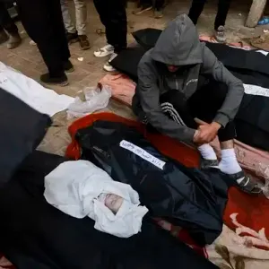 لليوم ال 206.. عشرات الشهداء والجرحى في سلسلة غارات إسرائيلية بغزة