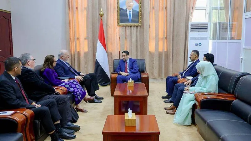 بن مبارك يشدد على تكاتف القوى اليمنية لإنهاء الانقلاب