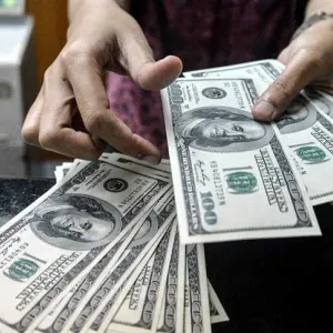 سعر الدولار اليوم مقابل الجنيه المصرى بعد طرح شهادات جديدة بعائد يصل إلى 27%