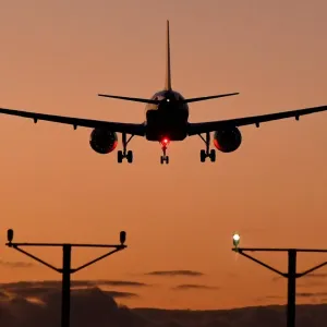 «إياتا» يحذر من مخاطر تغيير ضرائب شركات الطيران العالمية