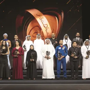 زايد بن محمد بن زايد يتوِّج الفائزين بجائزة «أبوظبي العالمية للجو جيتسو 2023»