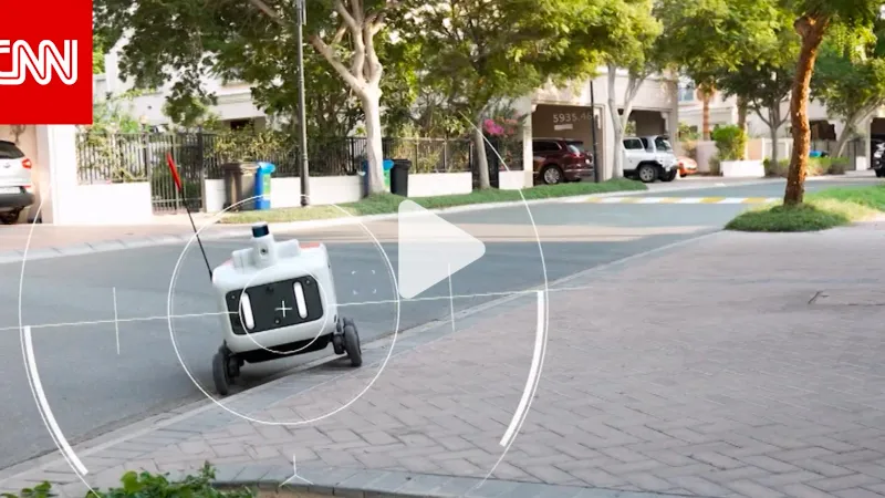 عبر "𝕏": تخدم حوالي 300 منزل.. روبوتات توصيل الطعام ذاتية التحكم تنتشر في هذا الحي بـ #دبي