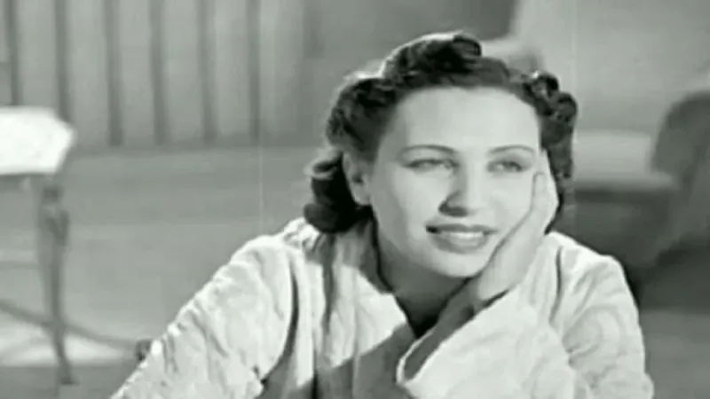 حكاية أول دوبليرة عرفتها السينما المصرية.. بديلة أمينة رزق منذ 85 عاما