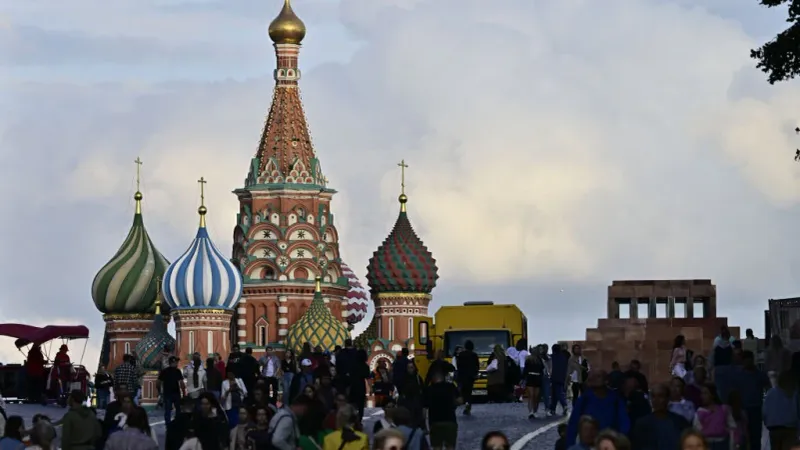 مستثمر أمريكي يرجح رفع العقوبات الأمريكية عن روسيا
