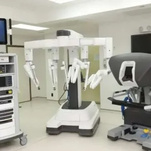 روبوتات تجري 400 عملية جراحة قلب ناجحة.. ما القصة؟