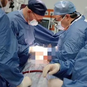 فريق طبي متخصص يُنقذ مريضًا من ذبحة صدرية مفاجئة بـ الإسكندرية