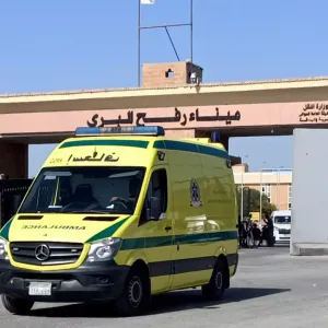 فيديو: بعد انتقاد بايدن ضعف تدفق المساعدات.. عشرات الشاحنات المحملة بالمعونات الغذائية تدخل قطاع غزة