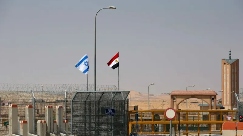 إسرائيل تغلق الطريق رقم 10 على الحدود المصرية