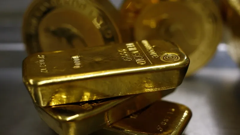 الذهب يرتفع من أدنى مستوى له في أسبوعين وسط ترقب لقرار امريكي حول الفائدة