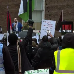 مدن بريطانية تشهد مظاهرات حاشدة للمطالبة بوقف الحرب على غزة