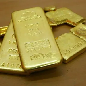 ارتفاع أسعار الذهب وسط تراجع عوائد السندات الأمريكية