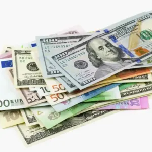 روسيا تسعى لإلغاء “الدولرة” مع عدة دول