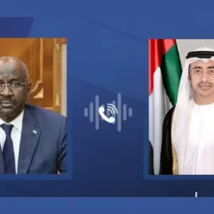 عبدالله بن زايد ونظيره الموريتاني يبحثان العلاقات والتطورات في منطقة الشرق الأوسط
