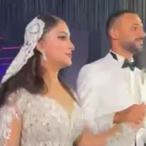 تامر حسني يقدم ديو غنائي مع مصطفى قمر في حفل زفاف ابنة مصطفى كامل