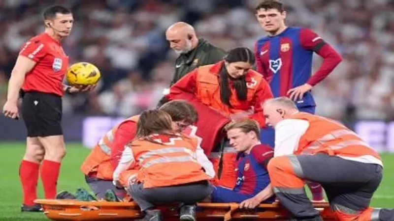 برشلونة يعلن مدة غياب لاعبه المصاب في مباراة الكلاسيكو