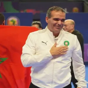 هشام الدكيك يعلن تشكيلة المنتخب المغربي للفوتسال لمواجهة طاجكستان