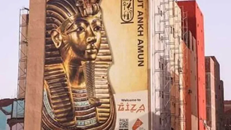 ملوك مصر يخطفون أنظار المصريين على «الدائري».. ما القصة؟ (صور)