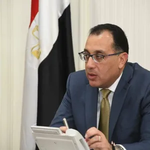 مصر وبيلاروسيا توقعان مذكرات تفاهم لتعزيز التعاون في مجالات مالية واستثمارية