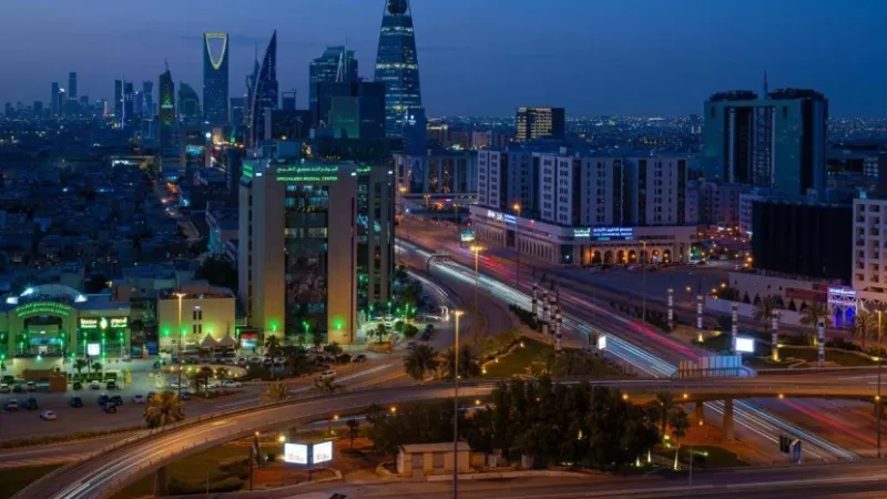 "ستاندرد آند بورز" تتوقع ارتفاع نمو الناتج المحلي السعودي إلى 5 % في 2025